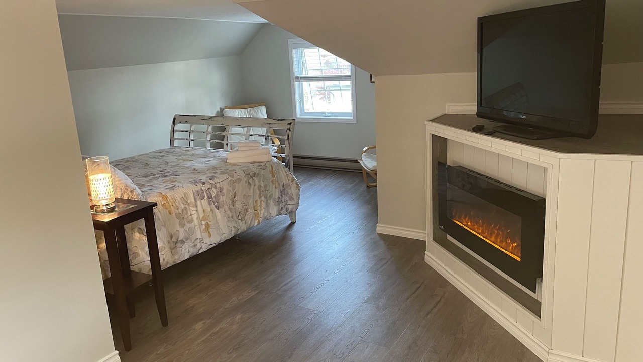 Photo of Bedroom in Leamington