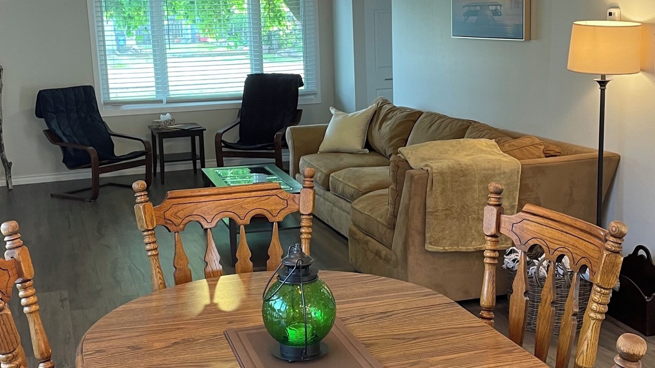 Photo of Livingroom in Leamington