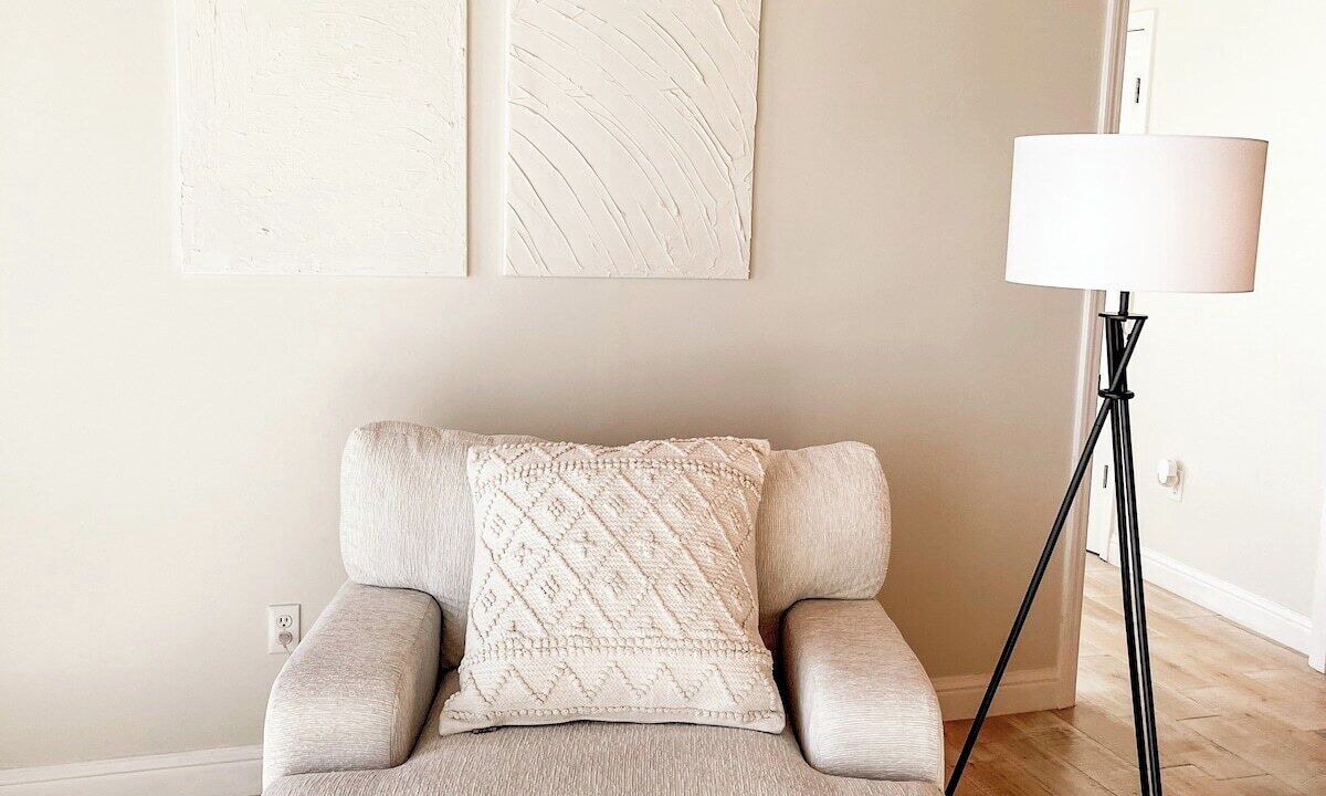 Photo of Livingroom in Ocean Springs