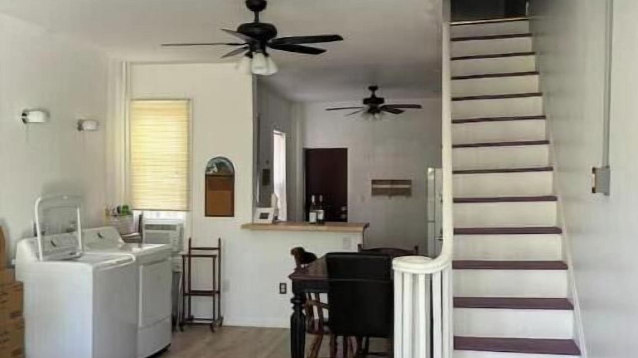 Photo of Others in Kensington