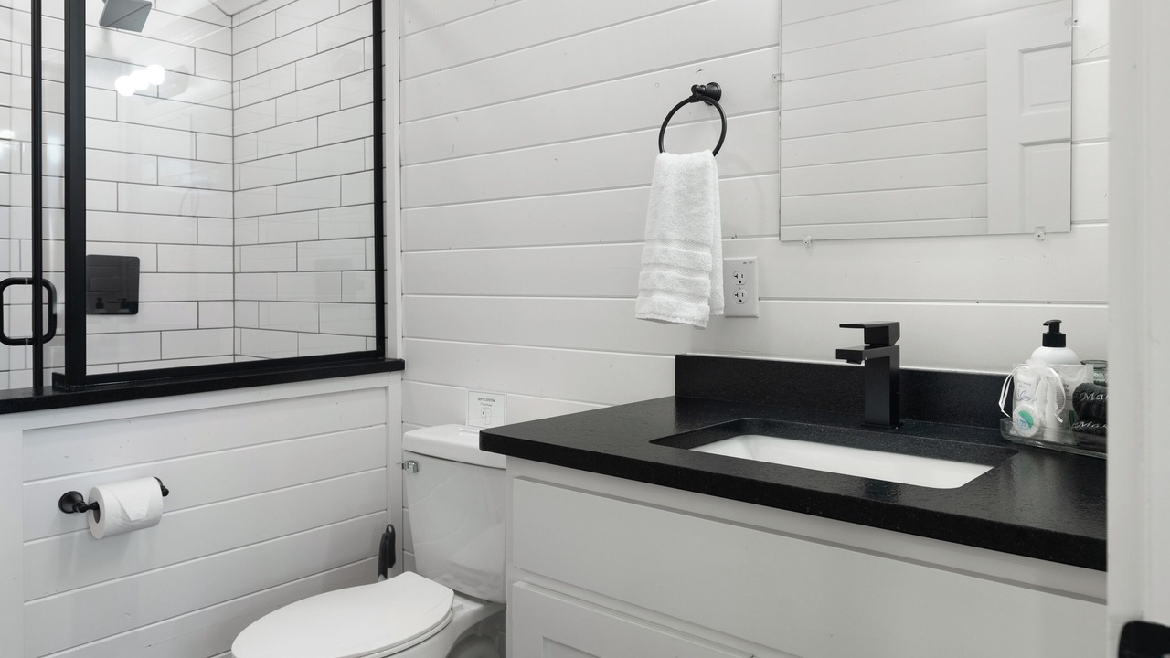 Photo of Bathroom in Klondike