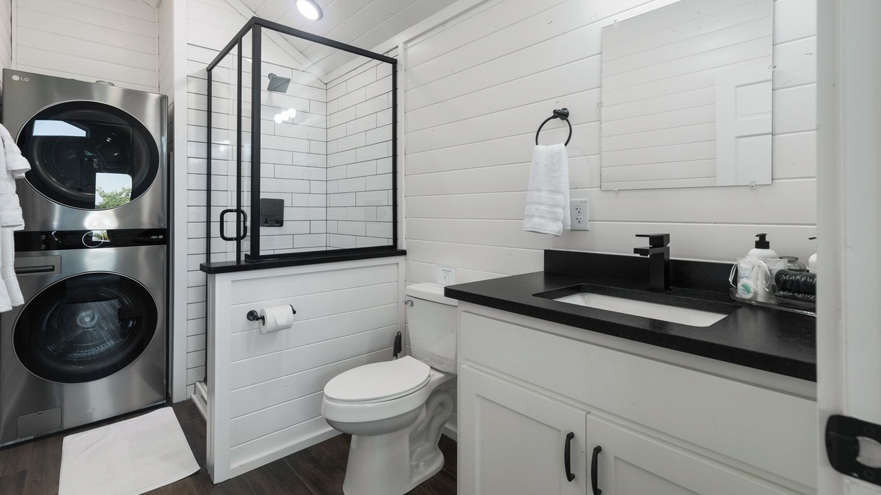 Photo of Bathroom in Klondike