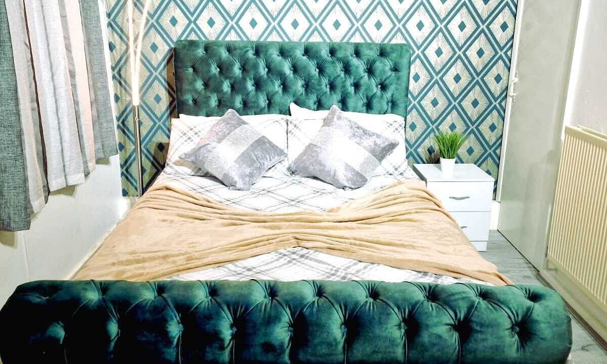 Photo of Bedroom in Tottenham Hale