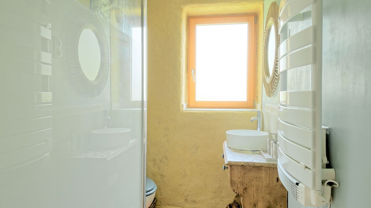 Photo of Bathroom in Penvins