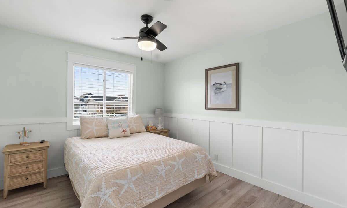 Photo of Bedroom in Ocean Isle Beach