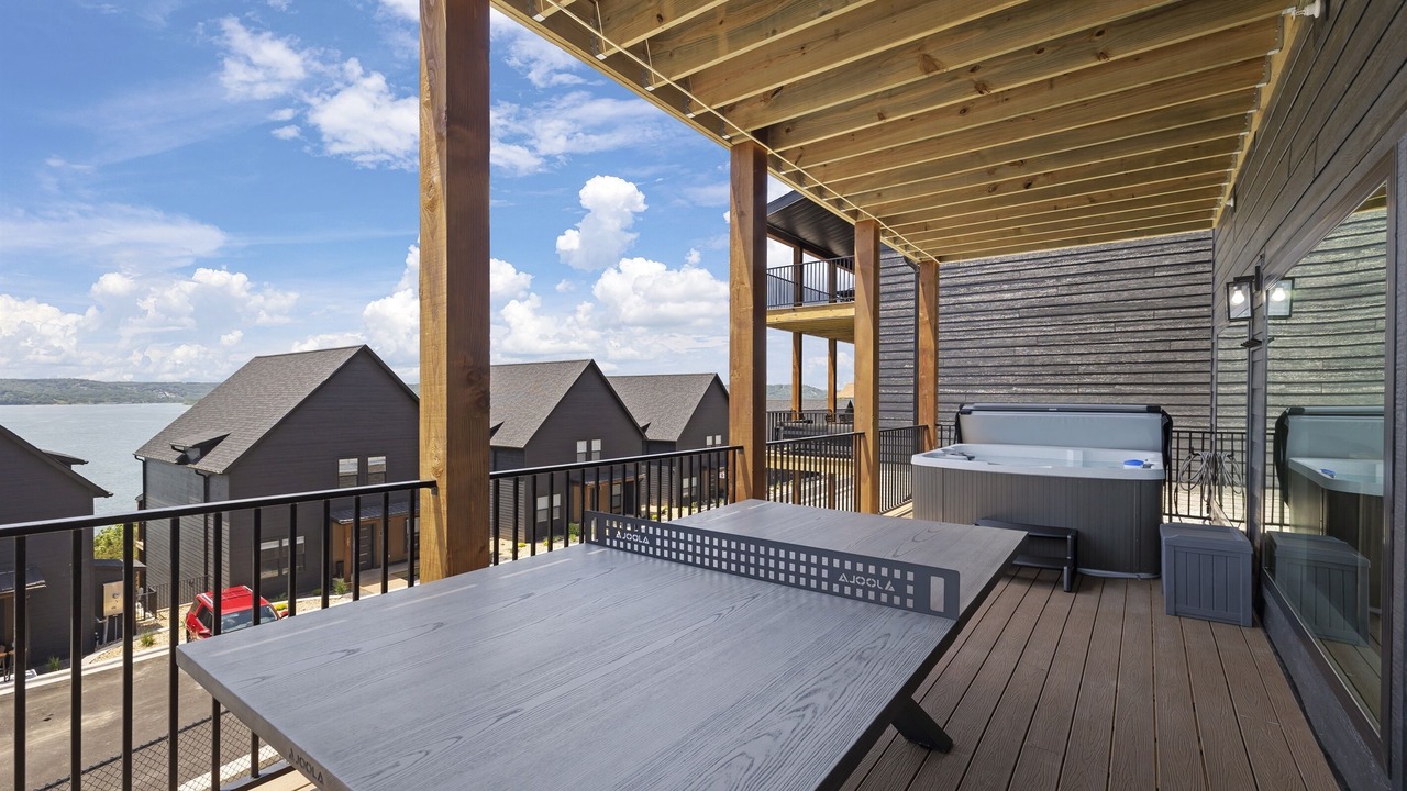 Photo of Outdoor in Hollister