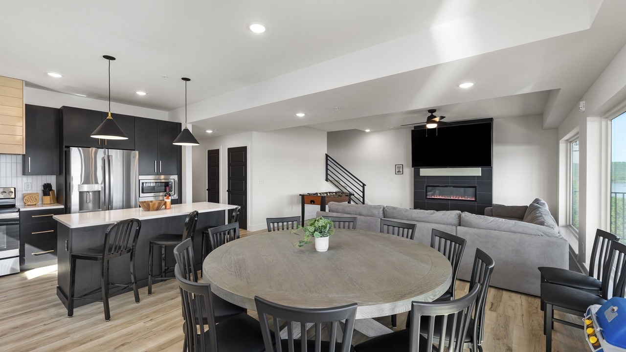 Photo of Bedroom in Hollister