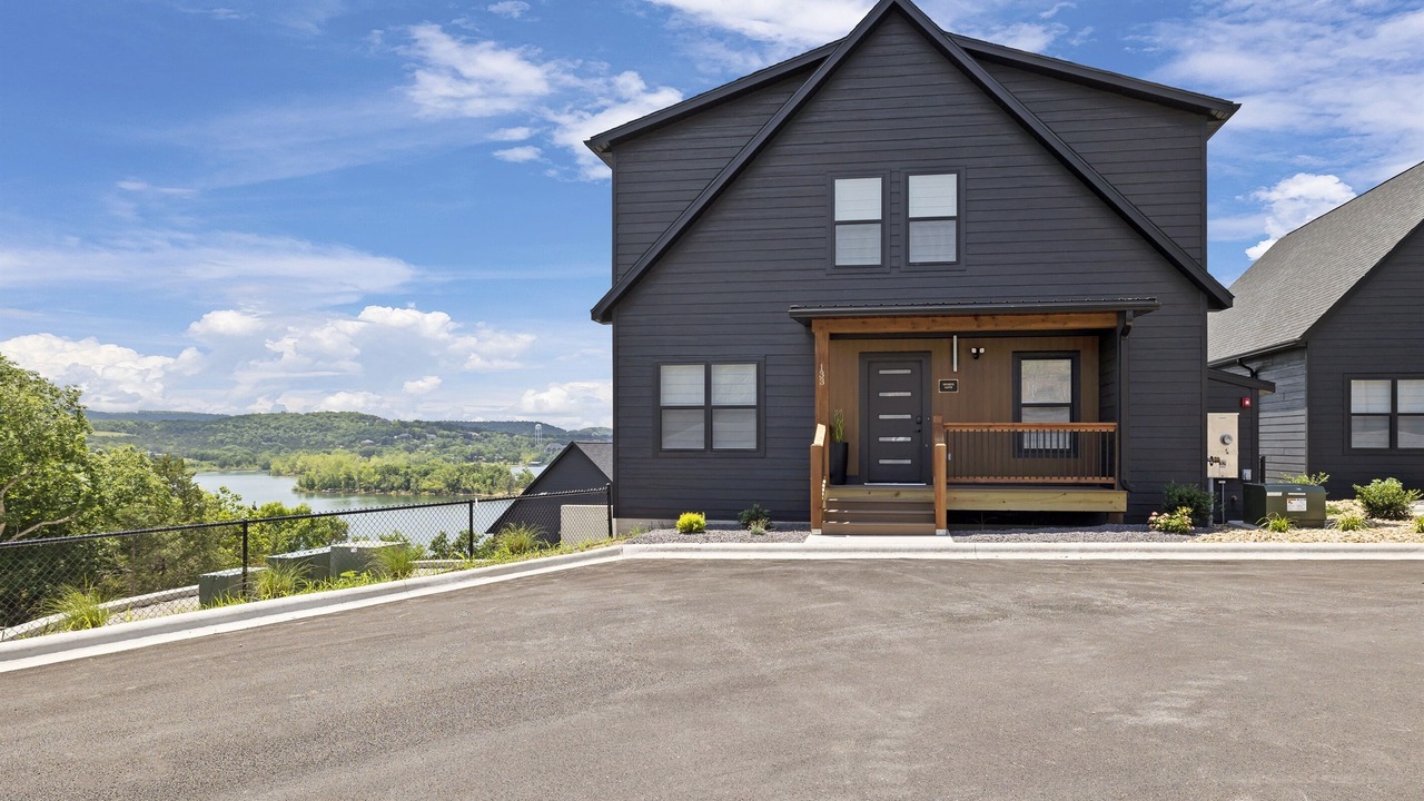 Photo of Outdoor in Hollister