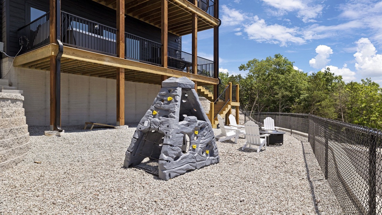 Photo of Outdoor in Hollister