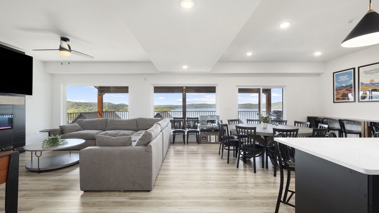 Photo of Bedroom in Hollister