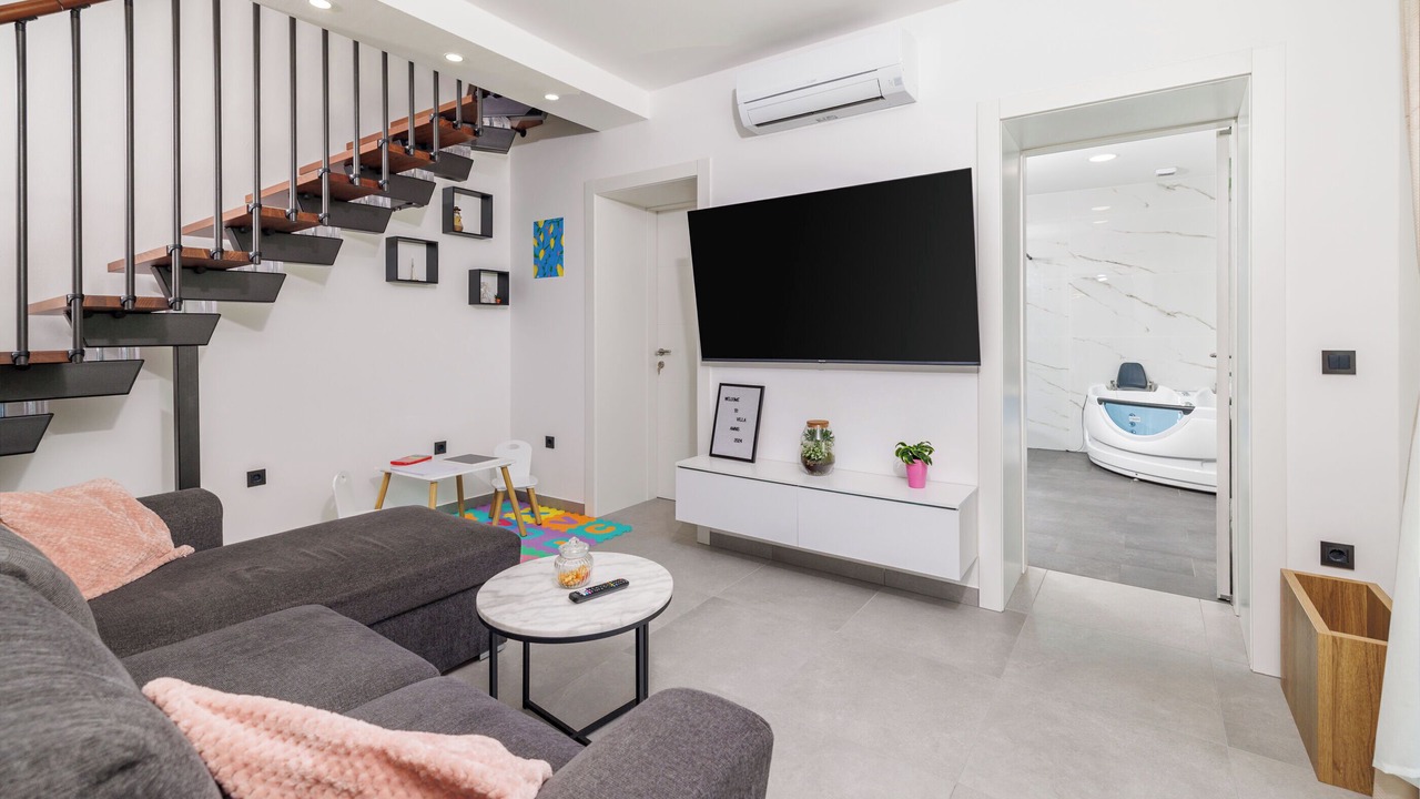 Photo of Livingroom in Drivenik