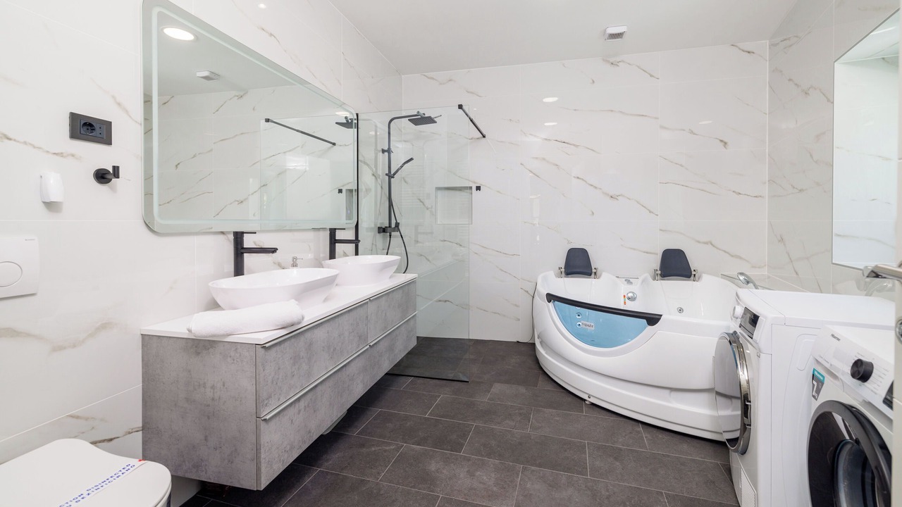 Photo of Bathroom in Drivenik