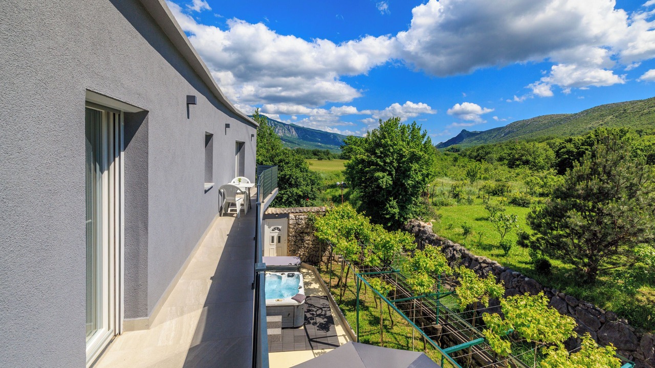 Photo of Patio Balcony in Drivenik