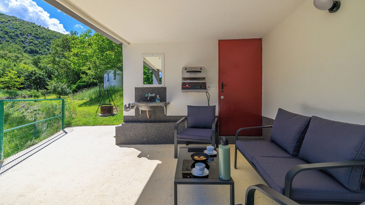 Photo of Patio Balcony in Drivenik