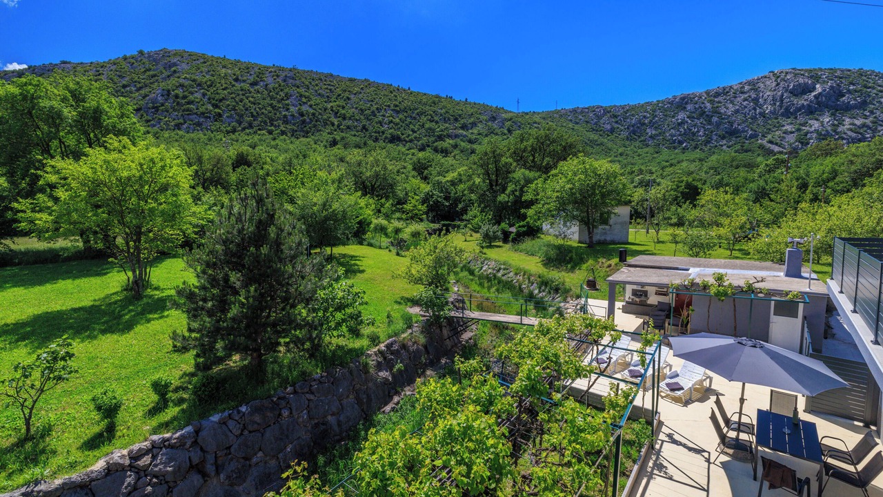 Photo of Outdoor in Drivenik