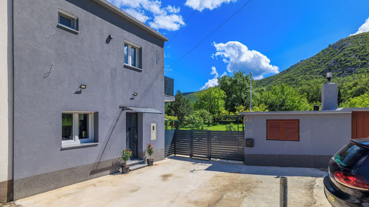 Photo of Outdoor in Drivenik