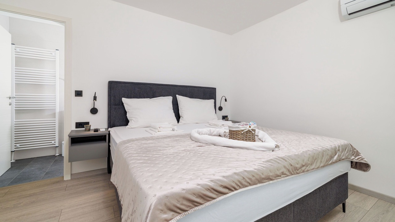 Photo of Bedroom in Drivenik