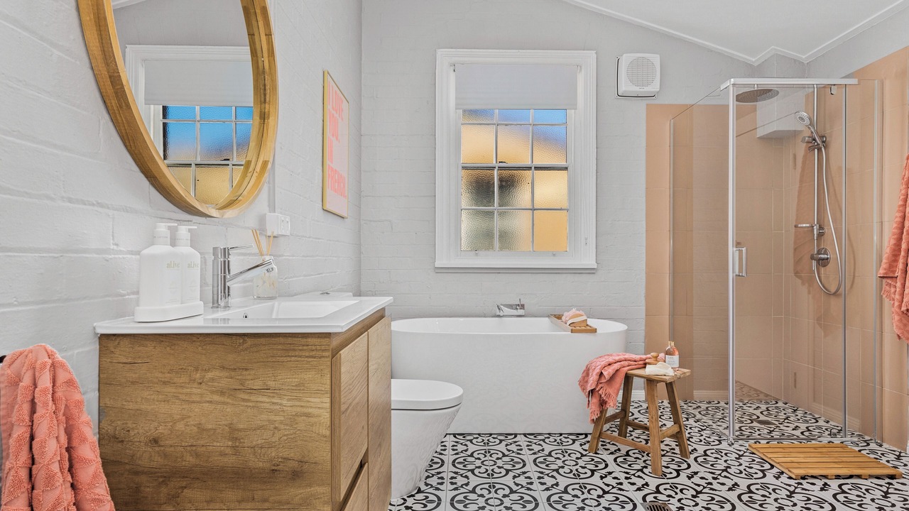 Photo of Bathroom in Pottery Estate