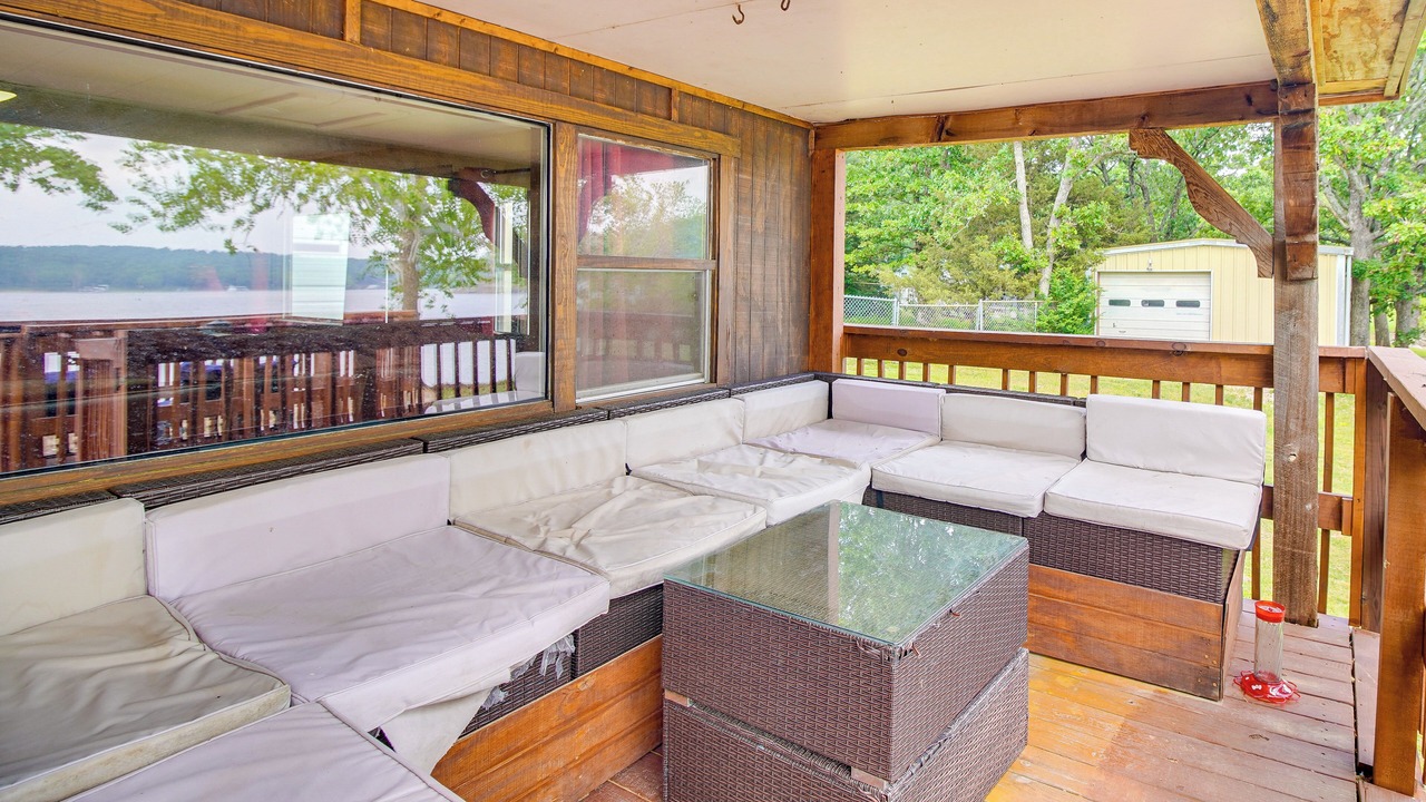 Photo of Patio Balcony in Jay