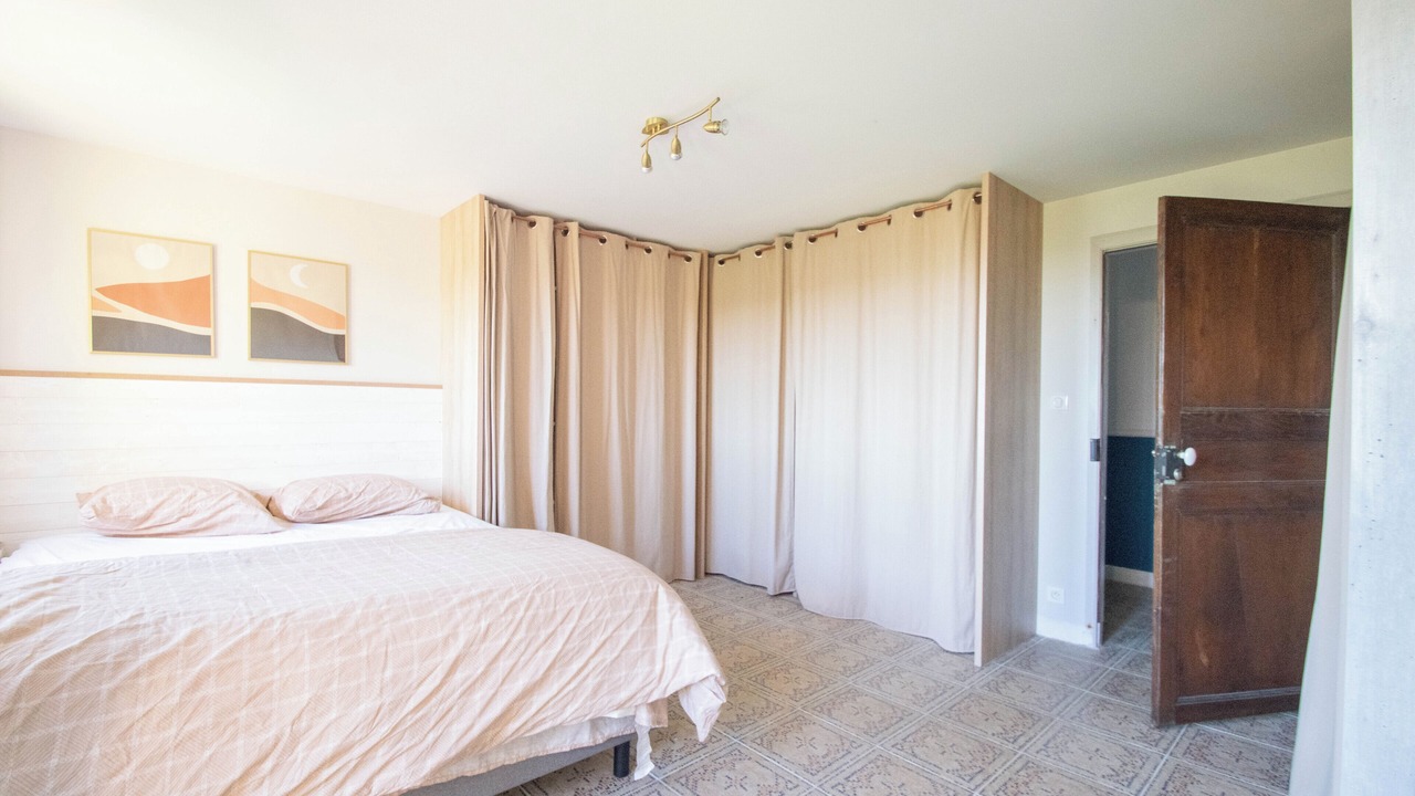 Photo of Bedroom in Monclar-de-Quercy