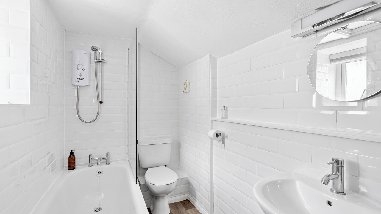 Photo of Bathroom in Wadebridge