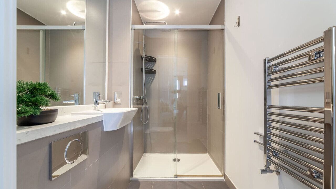 Photo of Bathroom in Brent