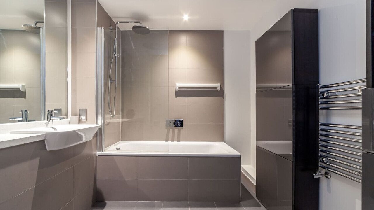 Photo of Bathroom in Brent