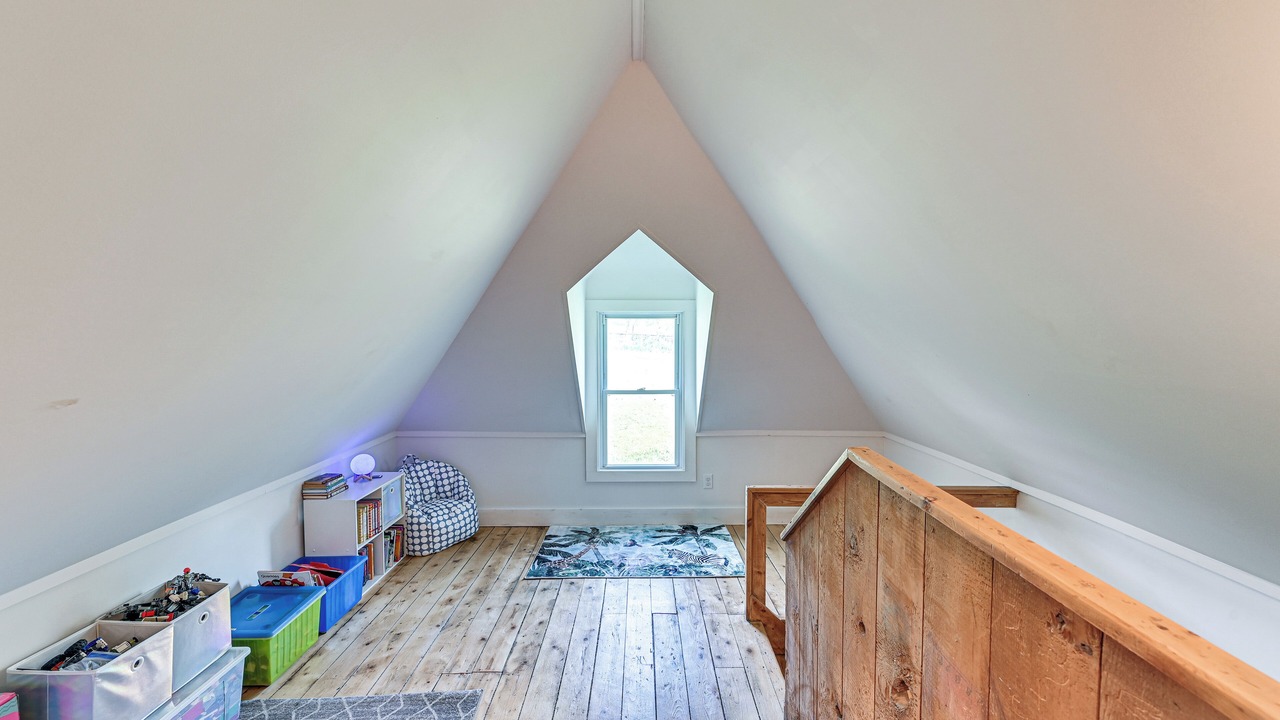 Photo of Bedroom in Town of Broome