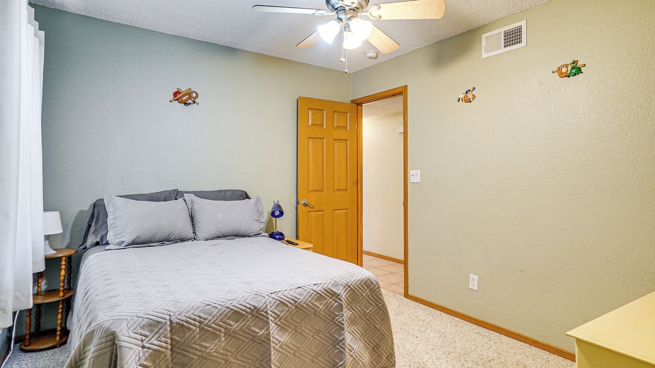 Photo of Bedroom in Biggs Field