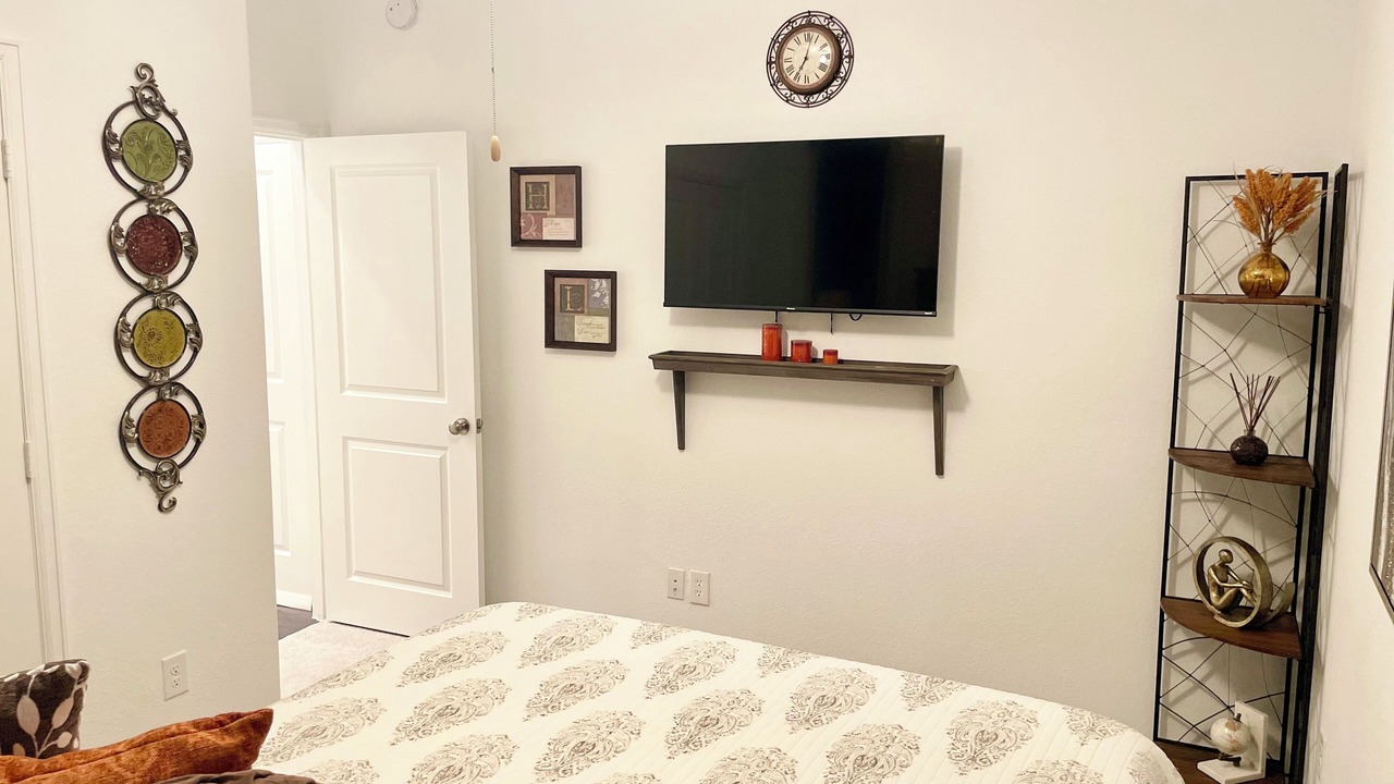 Photo of Bedroom in New Caney