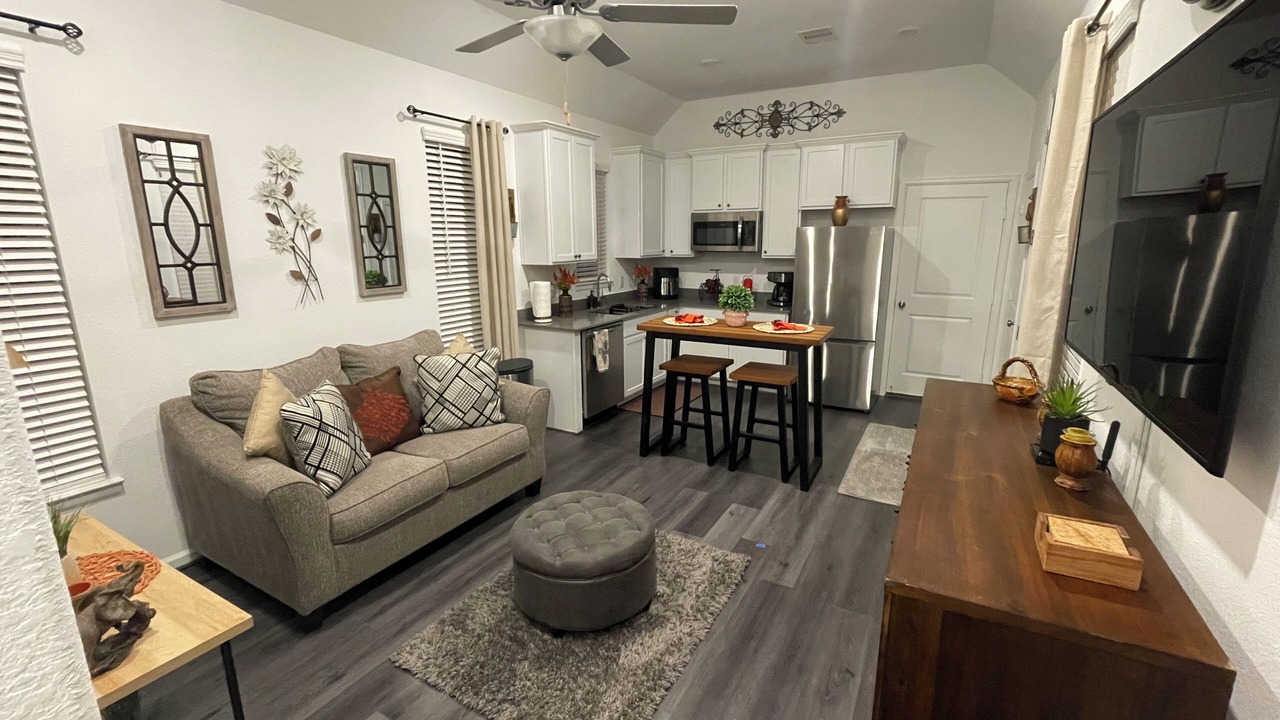 Photo of Livingroom in New Caney