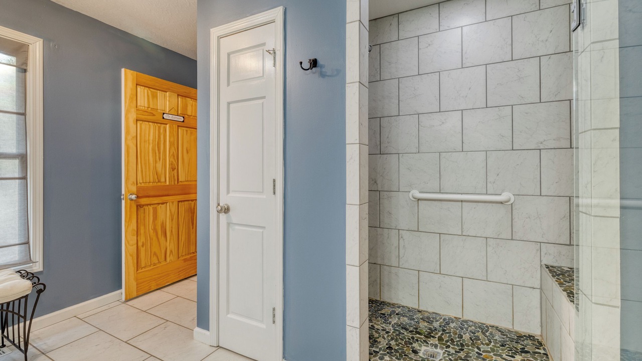 Photo of Bathroom in Eagle Mountain