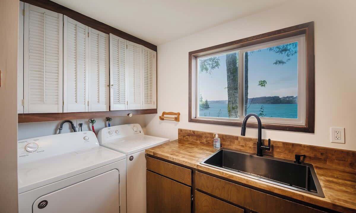 Photo of Others in Retsil