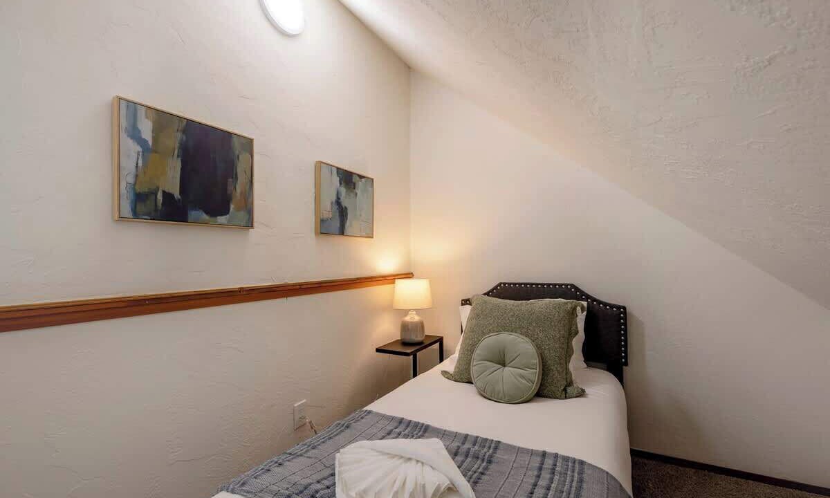 Photo of Bedroom in Retsil