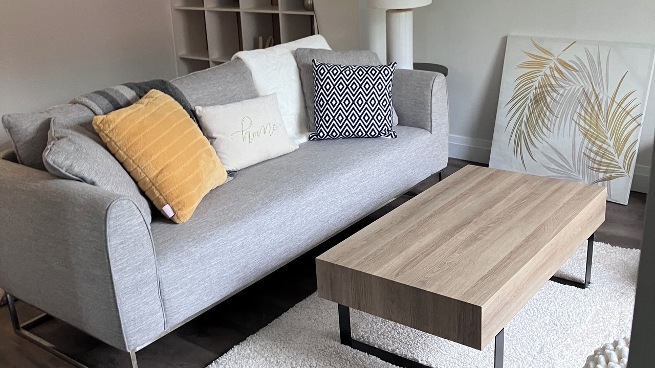 Photo of Livingroom in Orillia