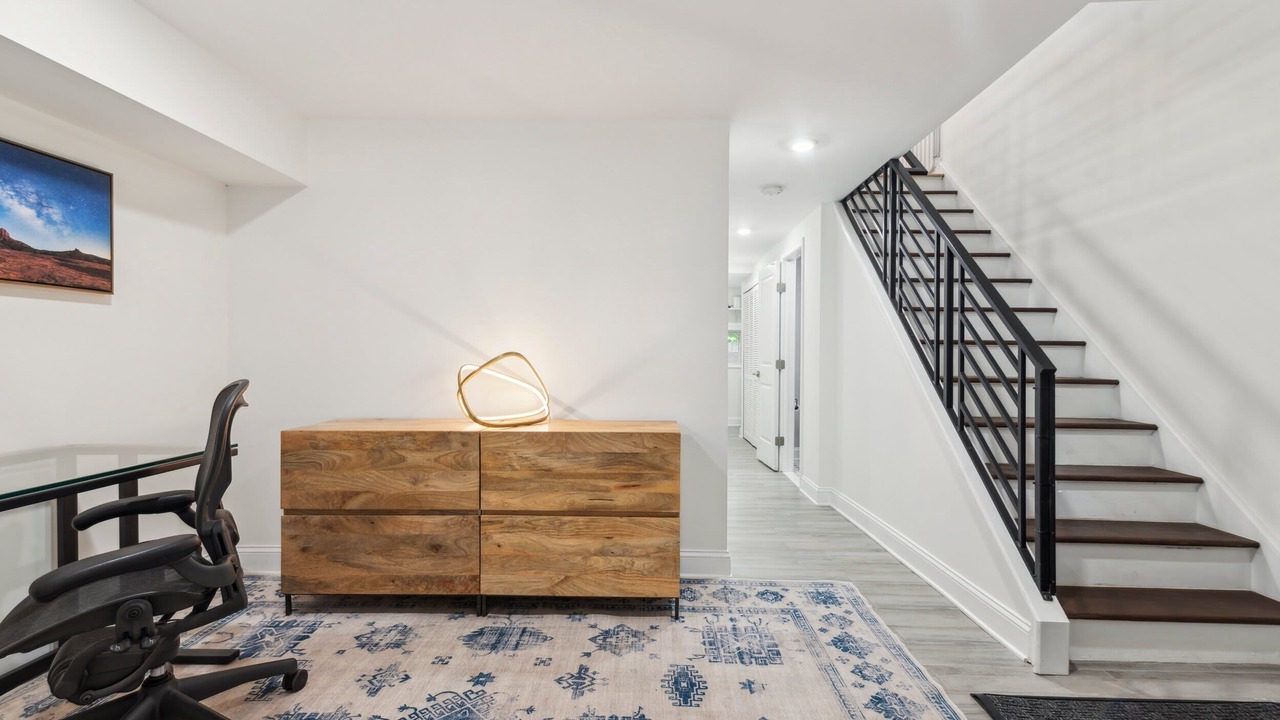 Photo of Others in East Mount Airy