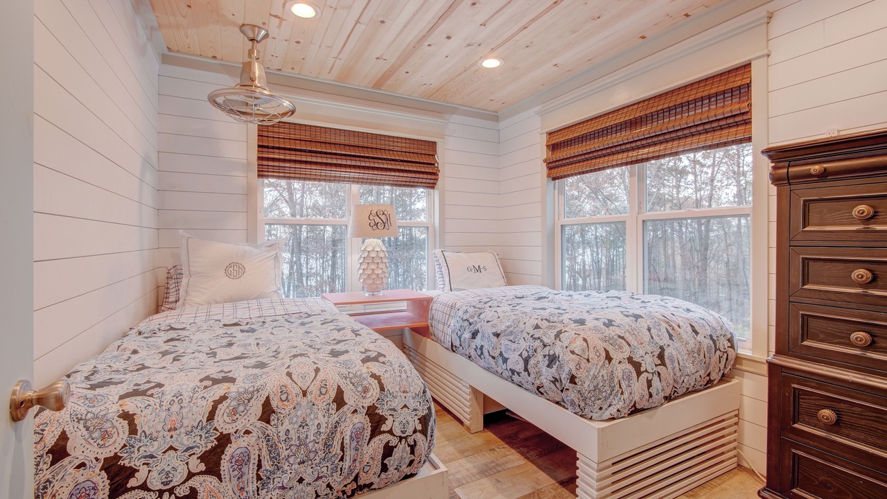 Photo of Bedroom in Quitman