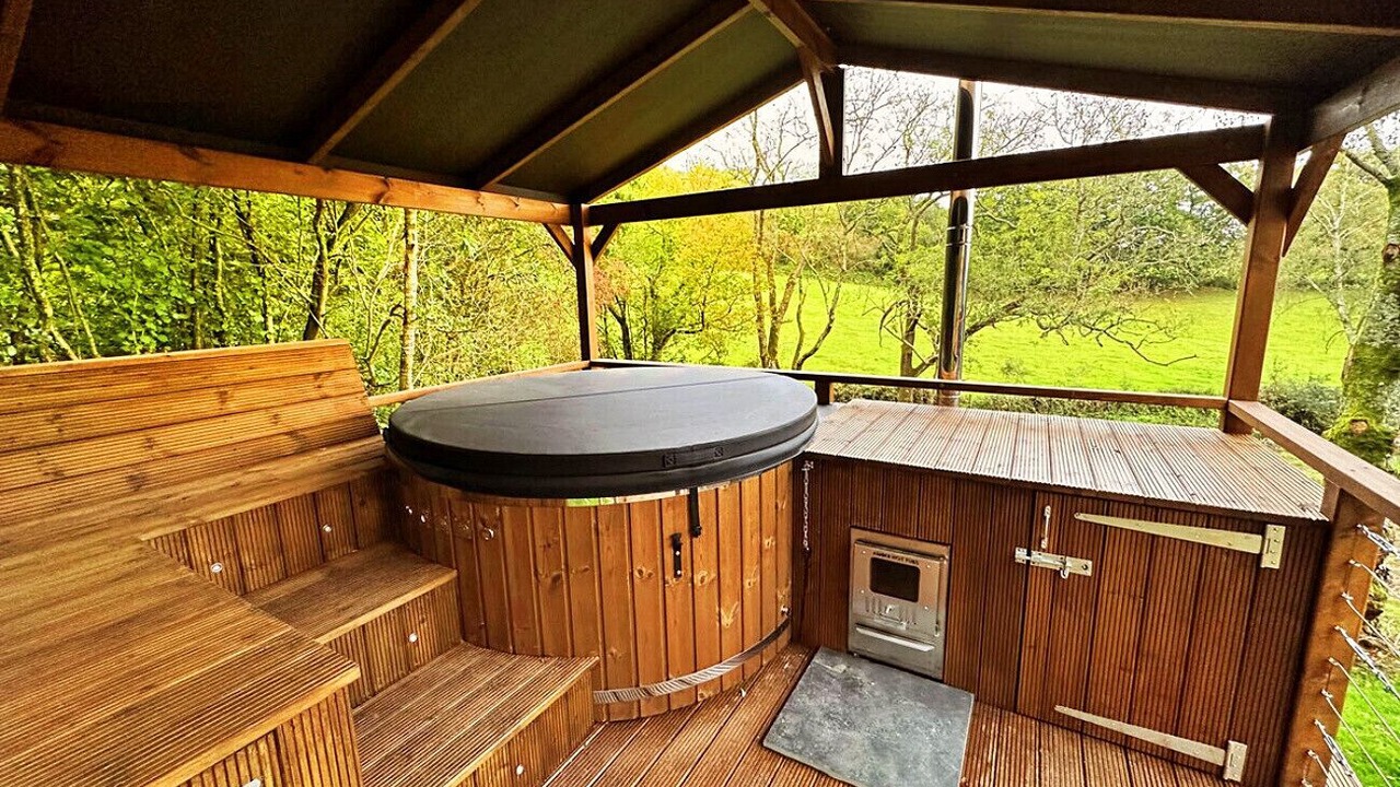 Photo of Patio Balcony in Chiddingstone Hoath