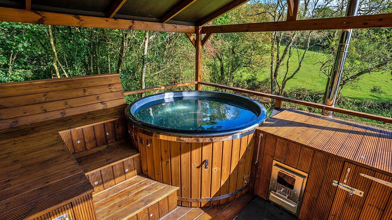 Photo of Patio Balcony in Chiddingstone Hoath