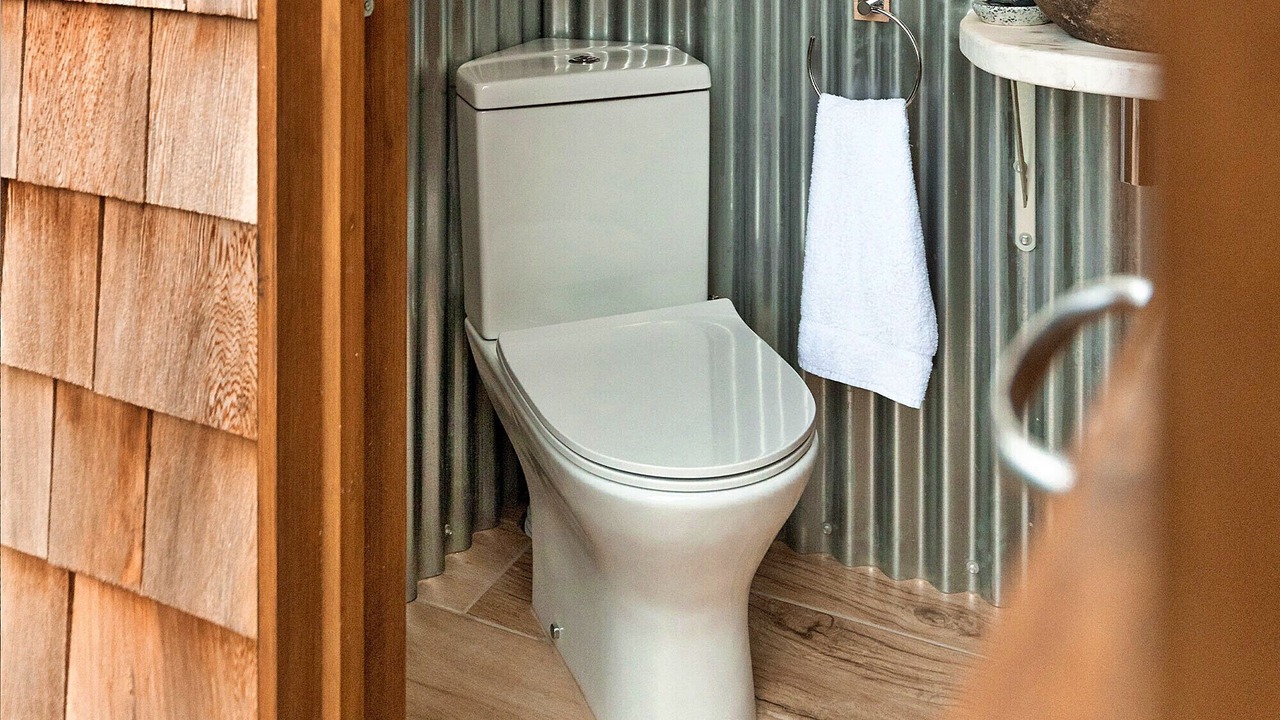 Photo of Bathroom in Chiddingstone Hoath