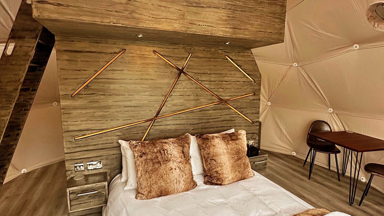 Photo of Bedroom in Chiddingstone Hoath