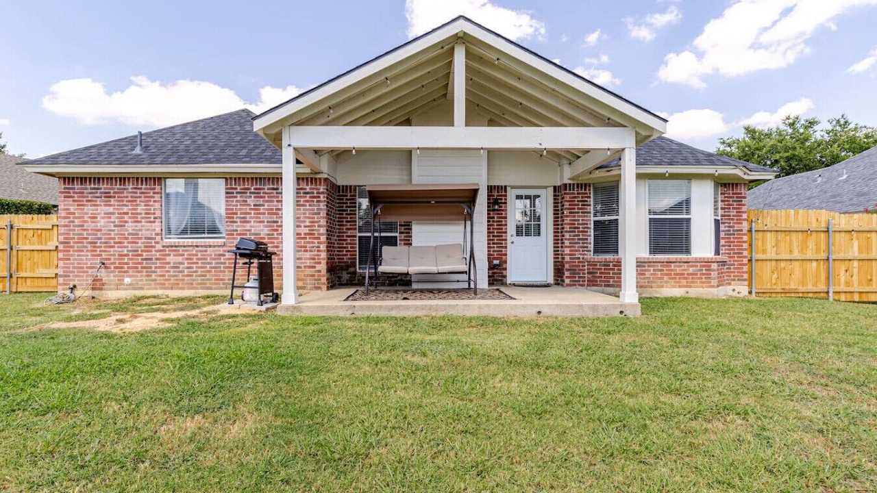 Photo of Outdoor in Haltom City