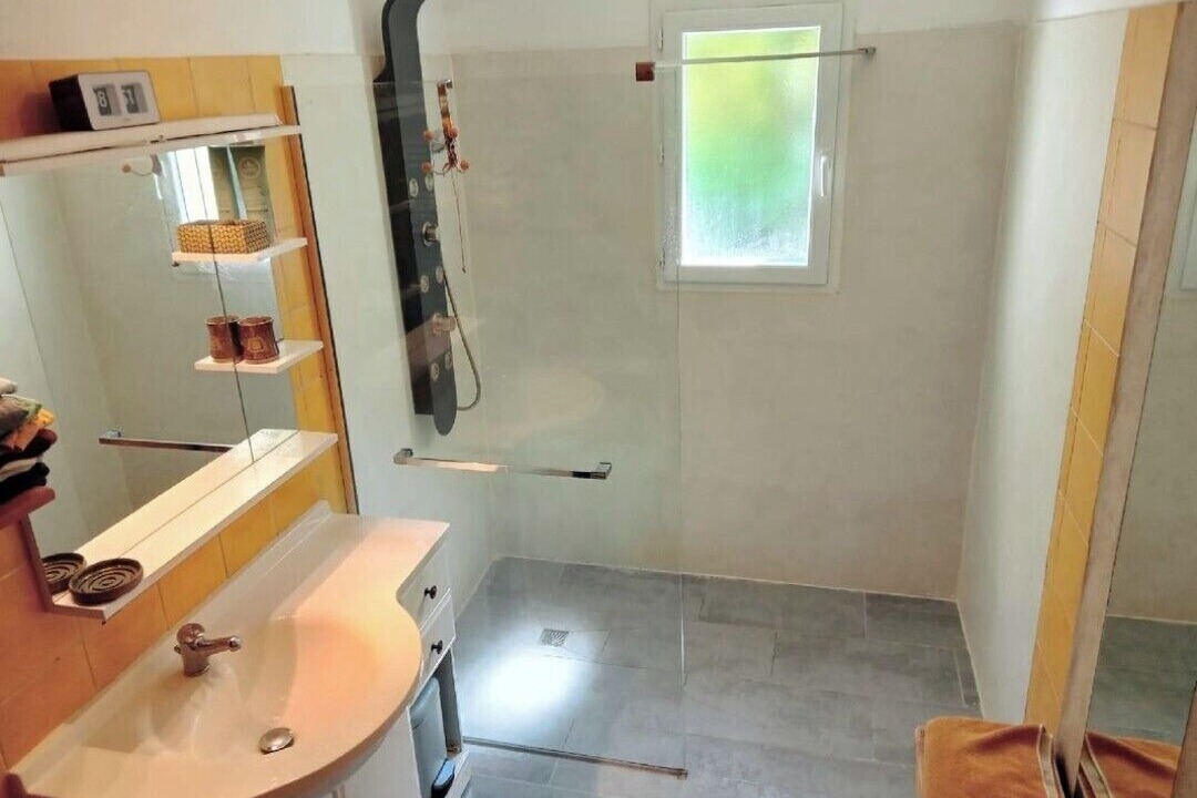 Photo of Bathroom in Asserac