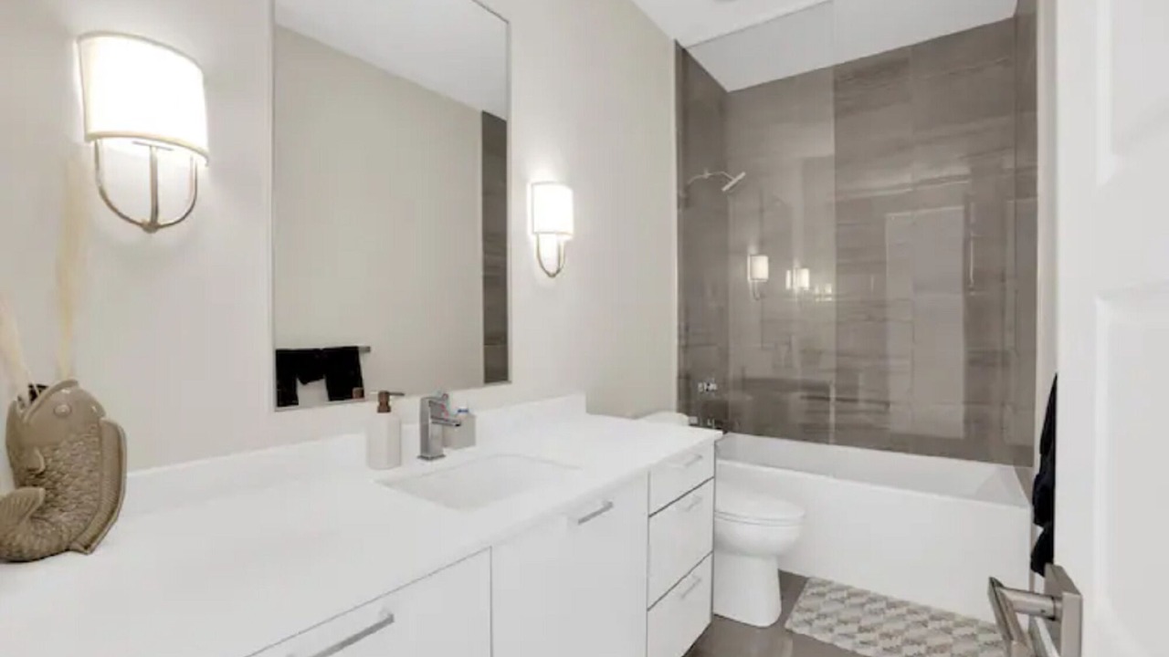 Photo of Bathroom in Innisfil