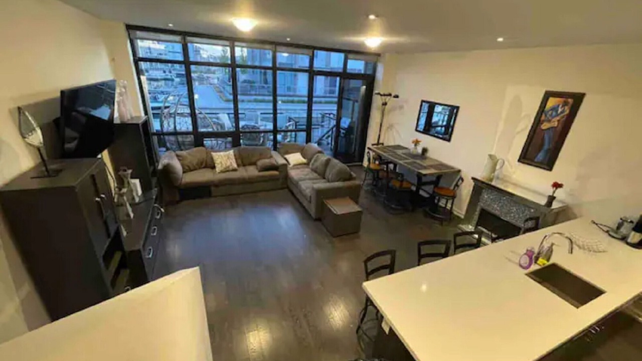 Photo of Livingroom in Innisfil