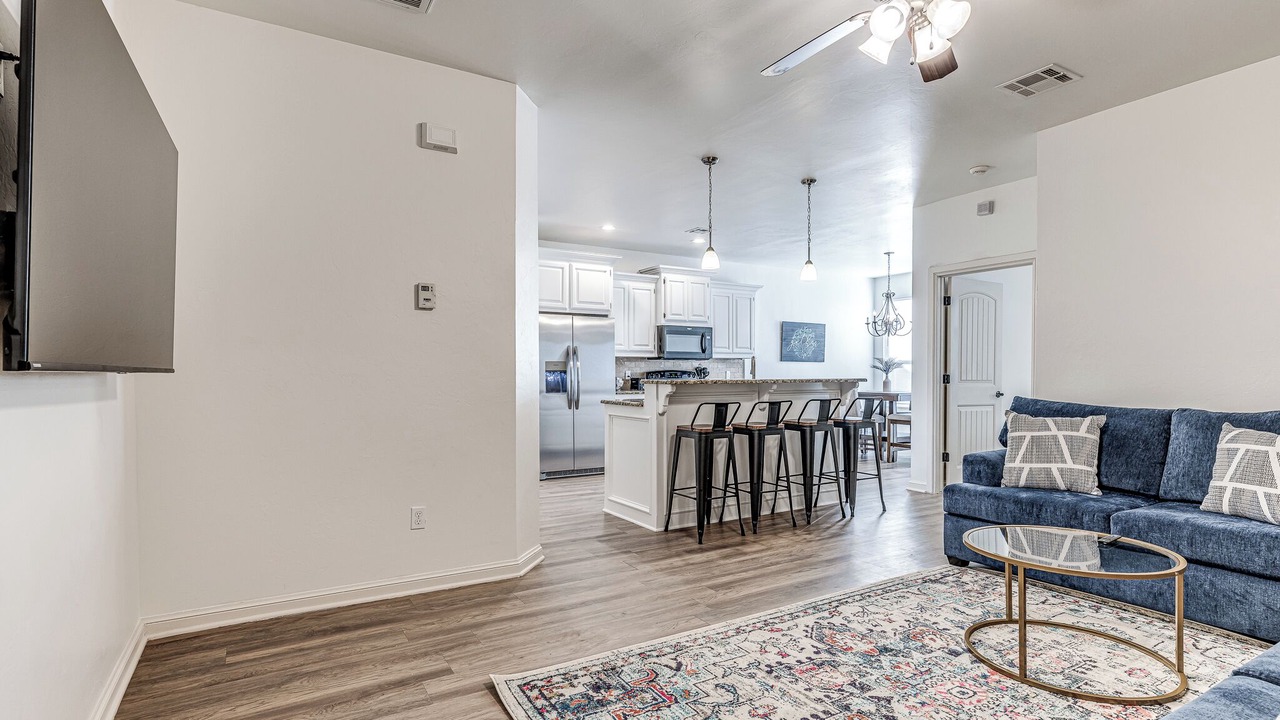 Photo of Livingroom in South Oklahoma City