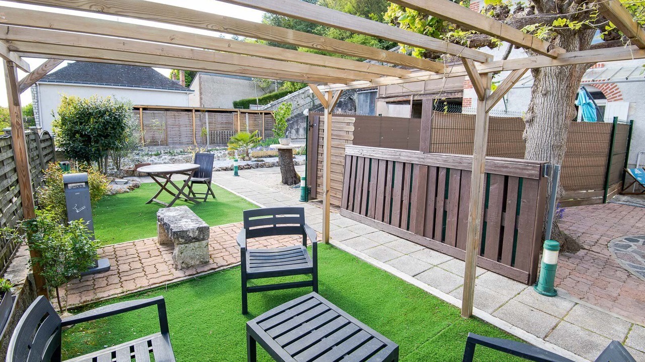 Photo of Patio Balcony in Poce-sur-Cisse