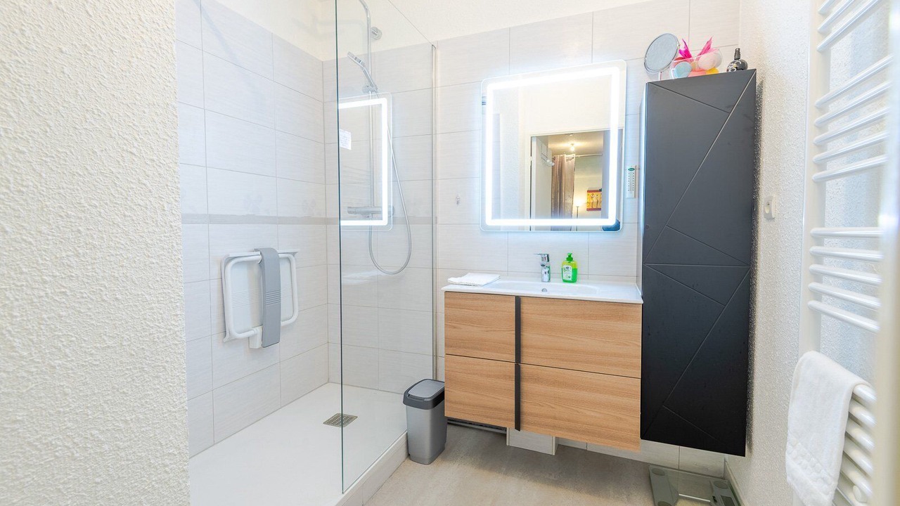 Photo of Bathroom in Amboise