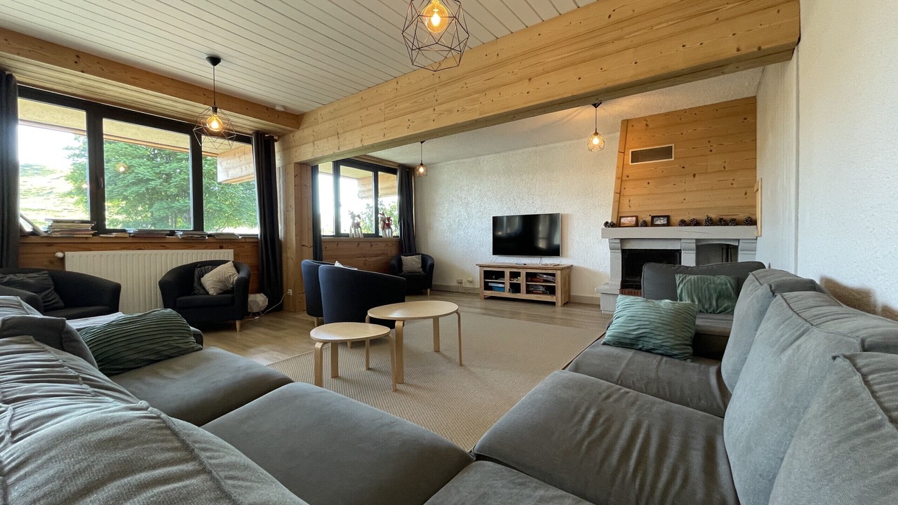 Photo of Livingroom in Albepierre-Bredons