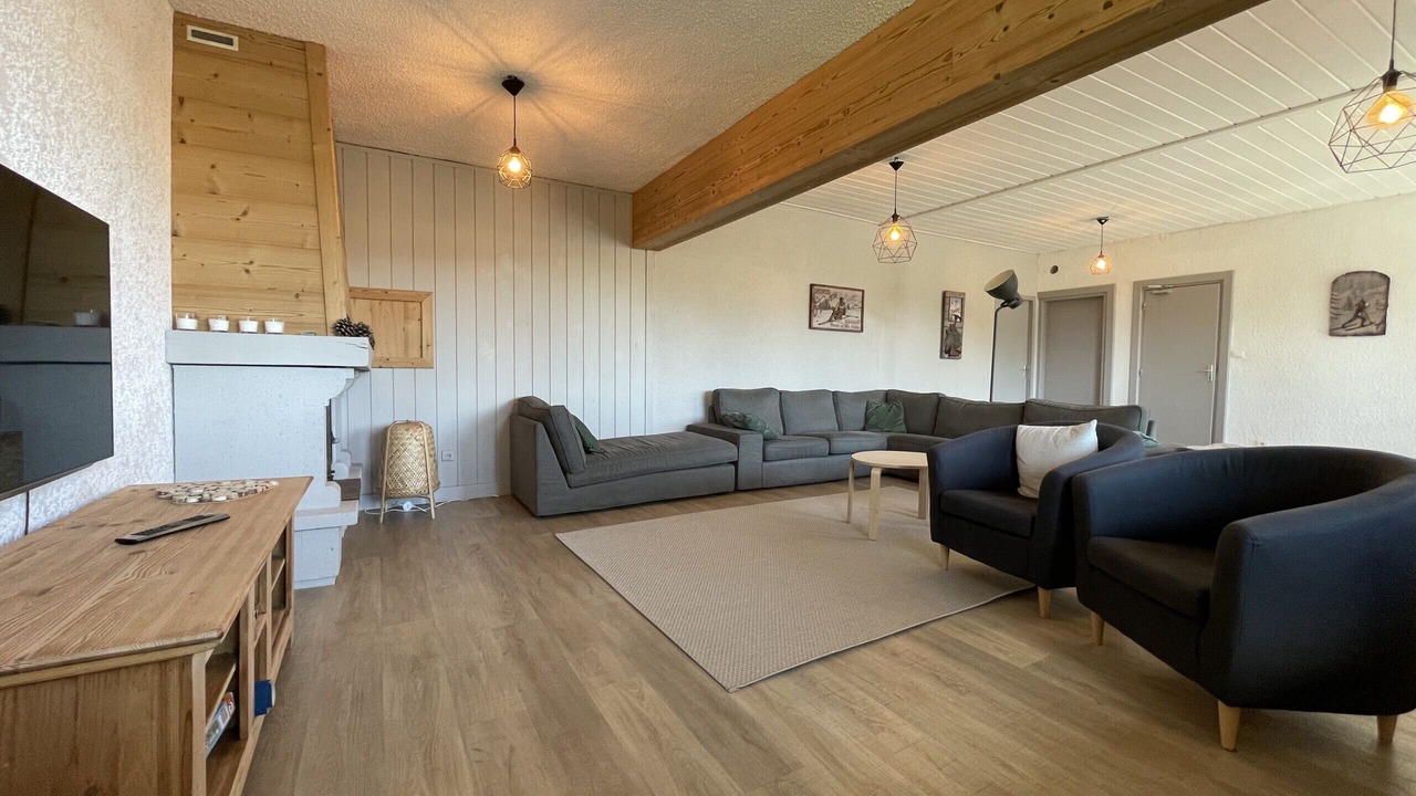 Photo of Livingroom in Albepierre-Bredons